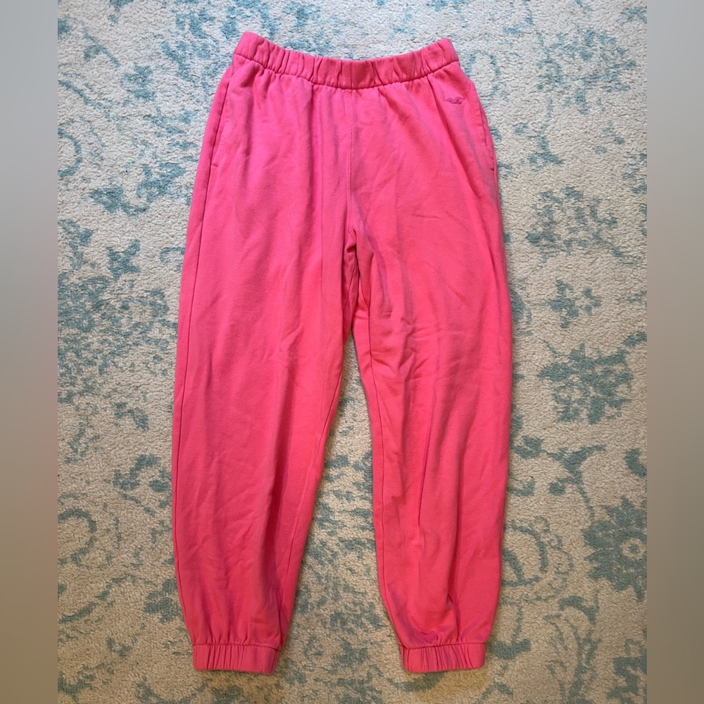 Hollister pink size medium sweatpants